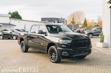 RAM 1500 CrewCab Limited Night 