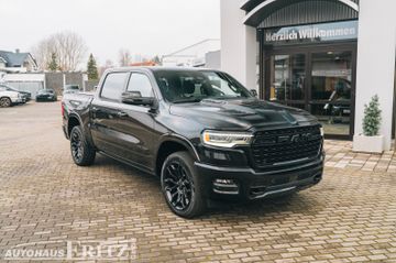 RAM 1500 Limited Night