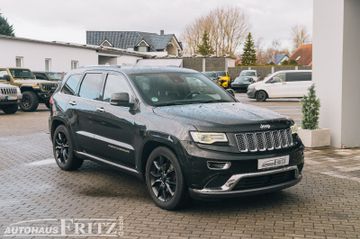 Grand Cherokee Summit 